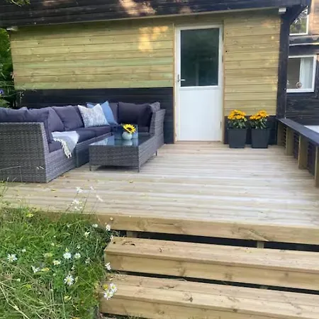 Apartamento I Med Naturskjonn Utsikt Tingvoll
