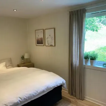 Apartamento I Med Naturskjonn Utsikt